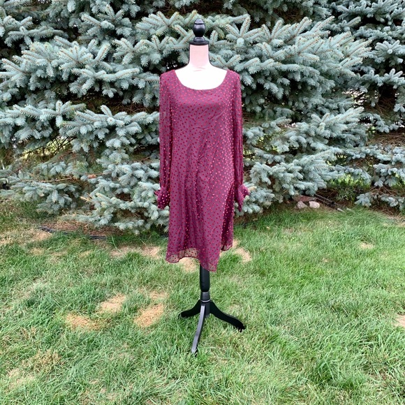 💃MAKE OFFER💃Beautiful dress by Taylor 💃 - Picture 2 of 7